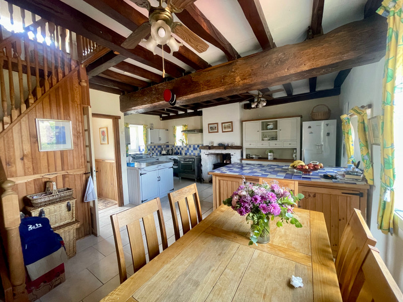 French property for sale in Chantrigné, Mayenne - €128,620 - photo 3