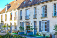 Maison à vendre à Mortagne-au-Perche, Orne - 840 000 € - photo 8