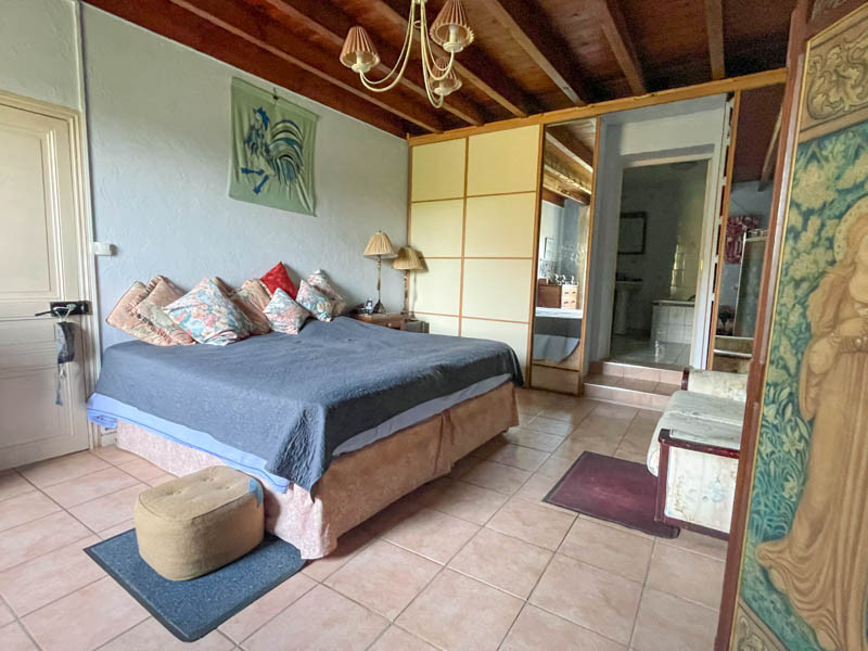 French property for sale in Lorigné, Deux-Sèvres - €150,420 - photo 3