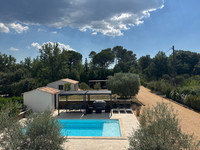 Maison à vendre à Saint-Maximin-la-Sainte-Baume, Var - 929.600 € - photo 5