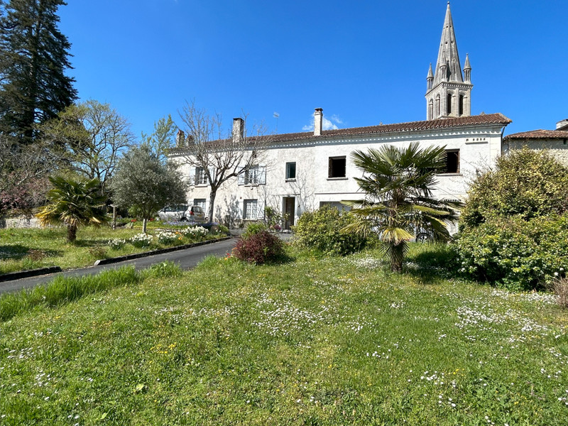 Maison à vendre à Villetoureix, Dordogne - 238.500 € - photo 1