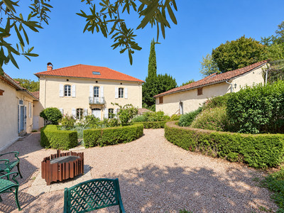 French property for sale in Aspet, Haute-Garonne - €875,000 - photo 14