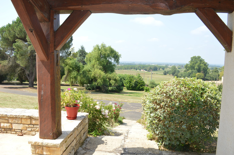 Propriété à vendre à Gontaud-de-Nogaret, Lot-et-Garonne - 420 000 €