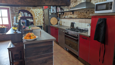 French property for sale in Arnac-la-Poste, Haute-Vienne - €401,740 - photo 5