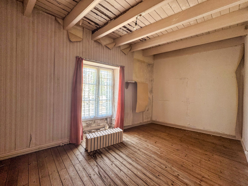 French property for sale in L'Absie, Deux-Sèvres - €88,000 - photo 8