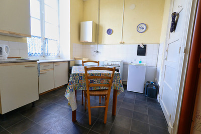 French property for sale in Sauzé-Vaussais, Deux-Sèvres - €140,400 - photo 7