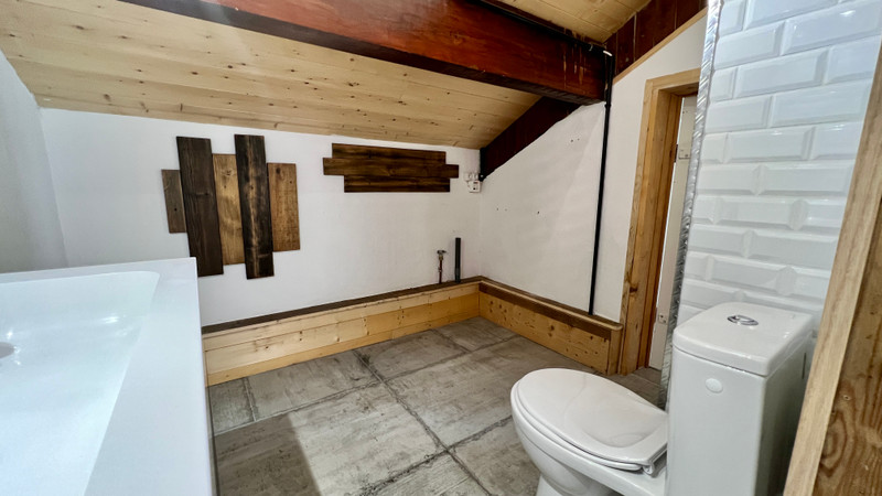 Ski property for sale in Val d'Isere - €582,000 - photo 7