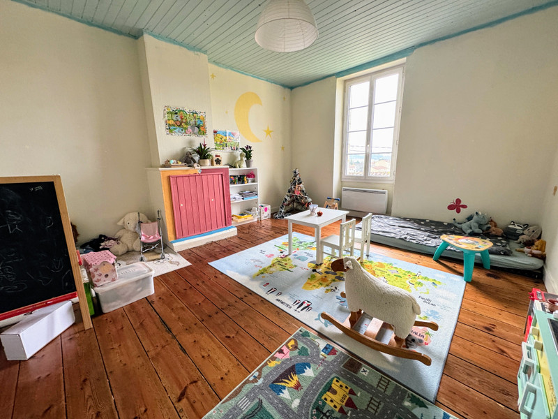 French property for sale in Montmoreau, Charente - €139,999 - photo 5