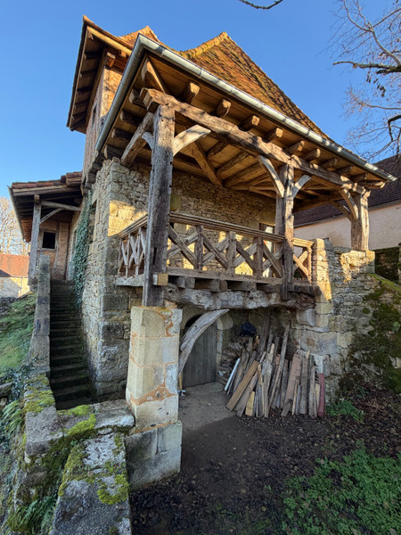 French property for sale in Saint-Martial-d'Albarède, Dordogne - €371,000 - photo 1