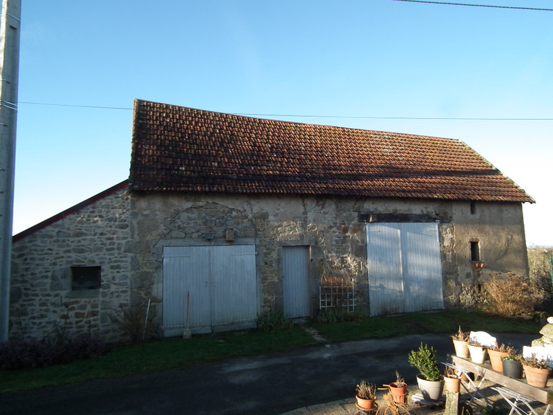 French property for sale in Auzances, Creuse - &#8364;99,000 - photo 3