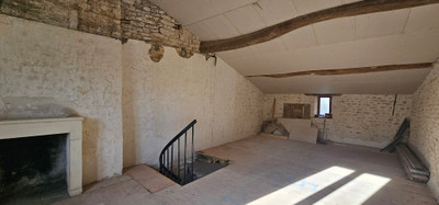 French property for sale in Maillezais, Vendée - €169,000 - photo 9