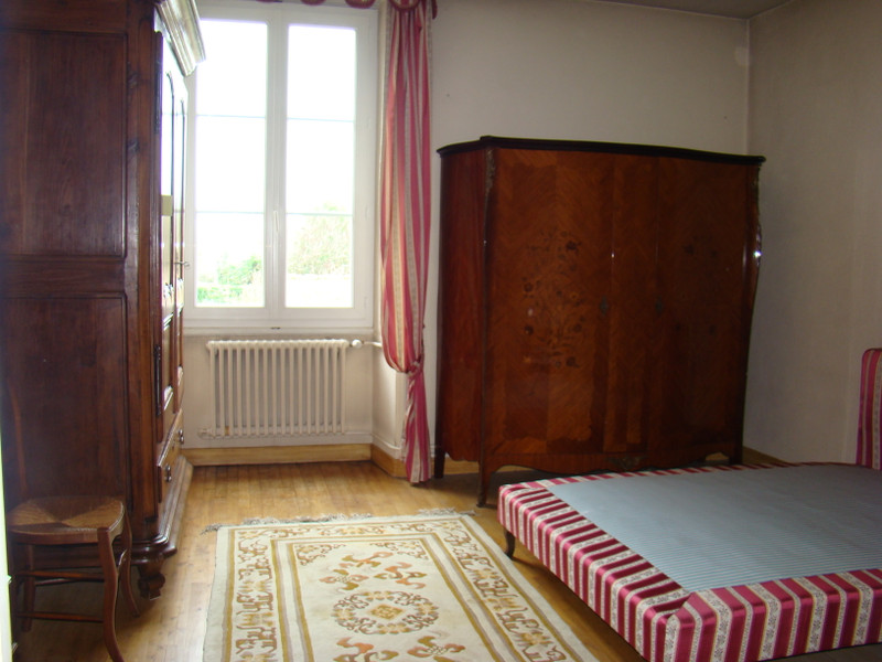 French property for sale in Gençay, Vienne - €388,500 - photo 7