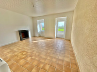 Maison à vendre à Martigné-sur-Mayenne, Mayenne - 239 000 € - photo 8