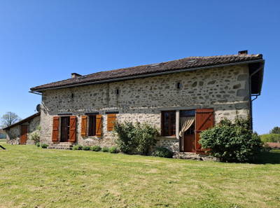 Maison à vendre à Saint-Mathieu, Haute-Vienne, Limousin, avec Leggett Immobilier