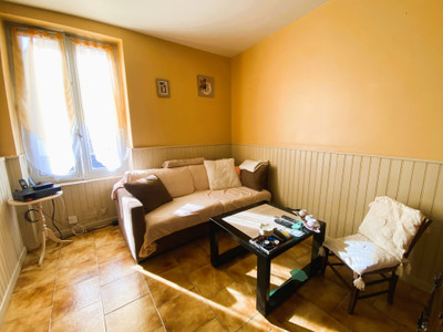 French property for sale in Châteaumeillant, Cher - €77,000 - photo 2