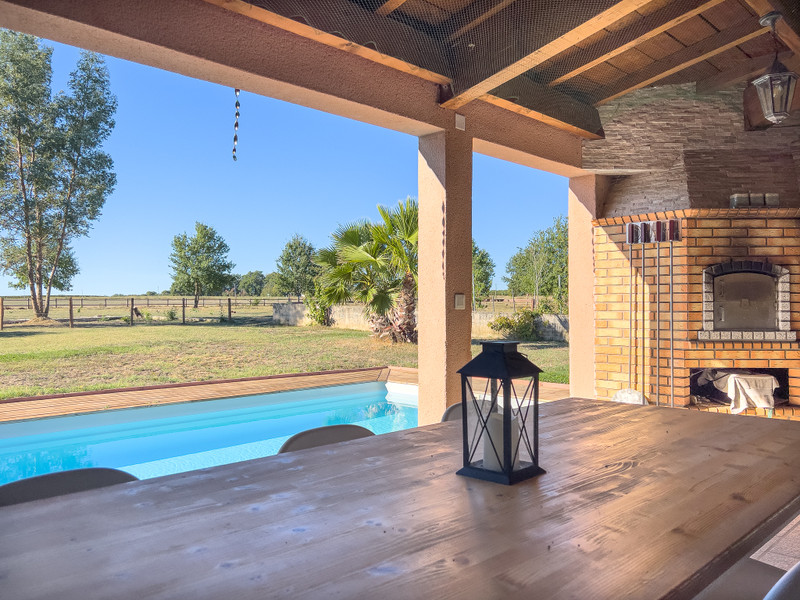 French property for sale in Duras, Lot-et-Garonne - €424,000 - photo 0