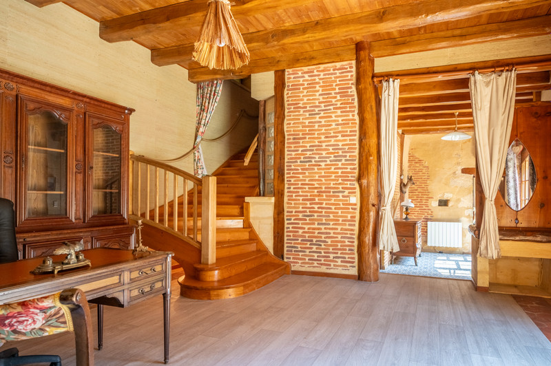 French property for sale in Le Bugue, Dordogne - €695,000 - photo 3