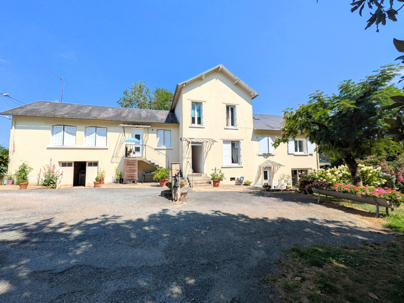 French property for sale in Saint-Yrieix-la-Perche, Haute-Vienne - €239,000 - photo 9