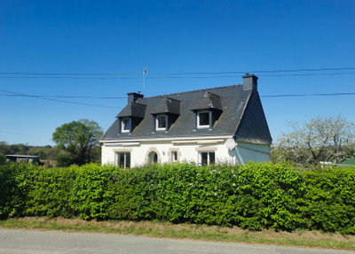 French property for sale in Caden, Morbihan - €268,800 - photo 8