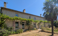 Maison à vendre à Blanzay, Vienne - 215.000 € - photo 1