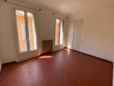 French property for sale in Perpignan, Pyrénées-Orientales - €93,000 - photo 3