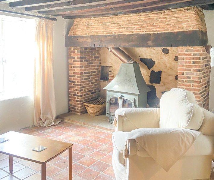 French property for sale in Chirac, Charente - €94,000 - photo 3