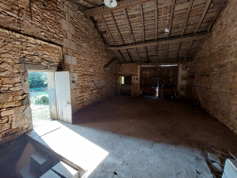 French property for sale in Dirac, Charente - €167,500 - photo 3