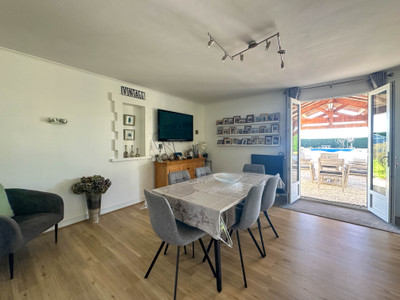 French property for sale in Bréville, Charente - €299,600 - photo 4