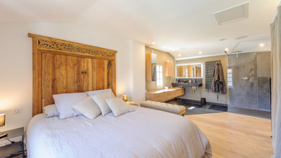 French property for sale in Dompierre-sur-Mer, Charente-Maritime - €1,190,000 - photo 5