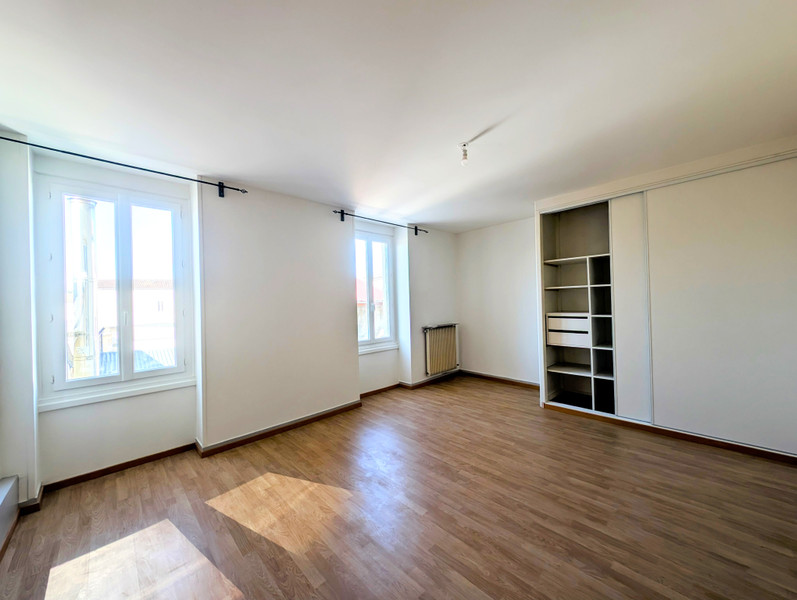 French property for sale in Sainte-Bazeille, Lot-et-Garonne - €260,000 - photo 4