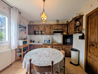 Propriété à vendre à Ruffec, Charente - 152 000 € - photo n°5