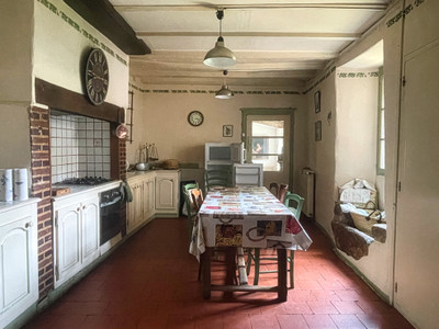 French property for sale in Confolens, Charente - €222,000 - photo 1