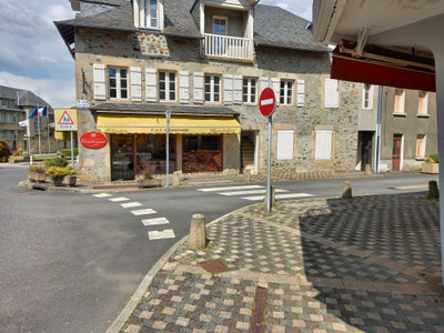French property for sale in Seilhac, Corrèze - €109,000 - photo 1