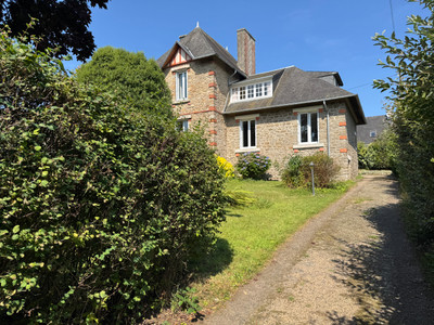 French property for sale in Rostrenen, Côtes-d'Armor - €178,200 - photo 1