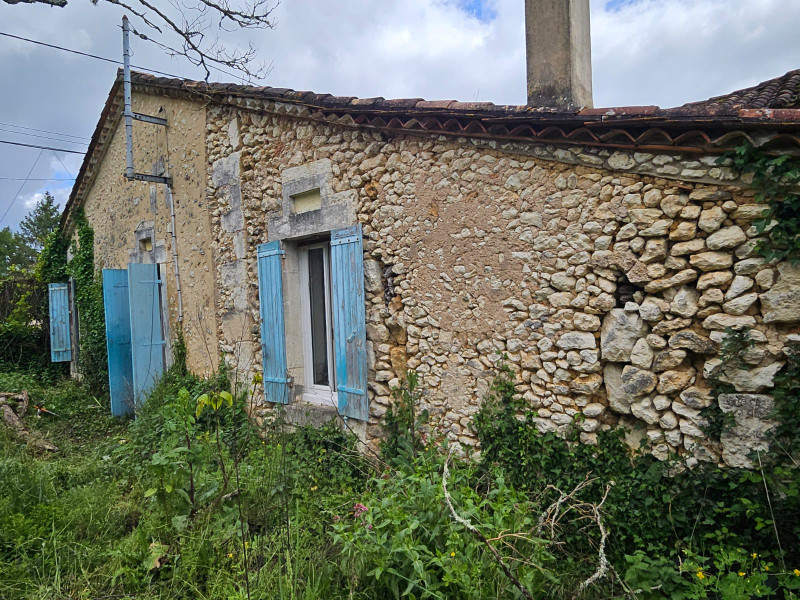 French property for sale in Neuvic, Dordogne - €61,600 - photo 7