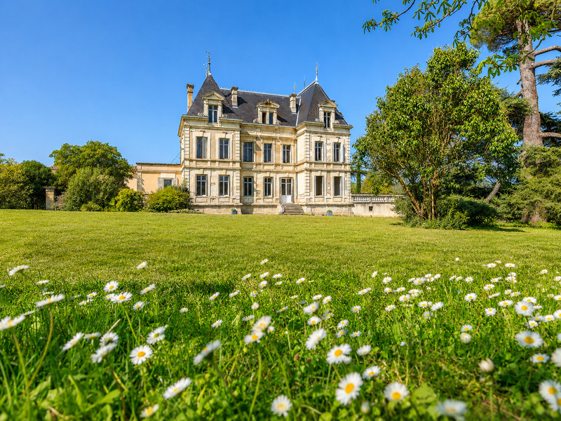 French property for sale in Fronsac, Gironde - €9,980,000 - photo 1