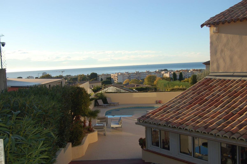 French property for sale in Cagnes-sur-Mer, Alpes-Maritimes - €1,495,000 - photo 3