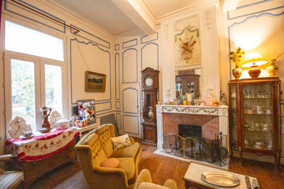 French property for sale in Loudun, Vienne - €371,000 - photo 1