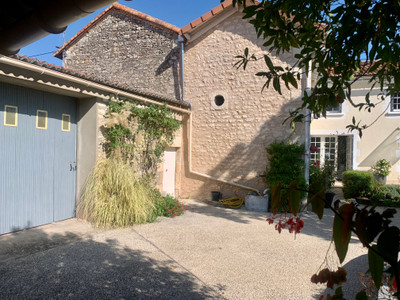 French property for sale in Migné-Auxances, Vienne - €427,000 - photo 8