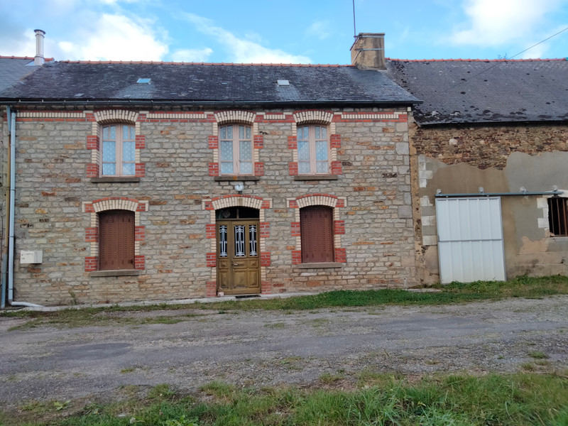 French property for sale in Saint-Malo-des-Trois-Fontaines, Morbihan - €76,000 - photo 10
