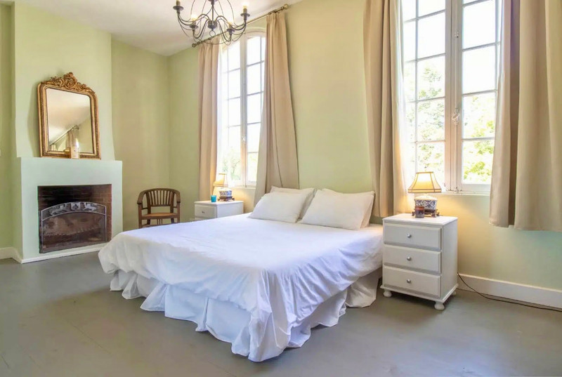 French property for sale in Issigeac, Dordogne - €1,595,000 - photo 7