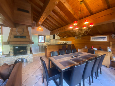 Chalet with 5 ensuite bedrooms in Resort Centre Sainte Foy Tarentaise 