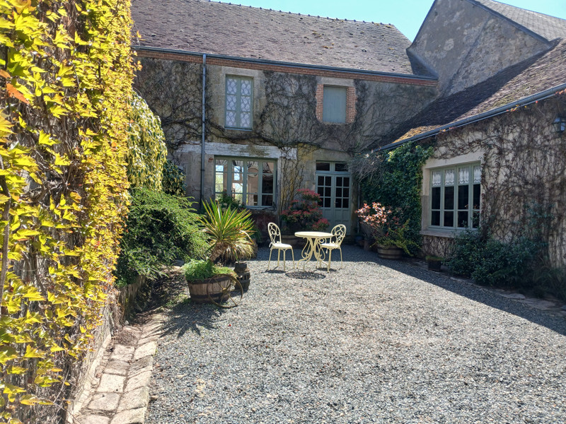 Maison à vendre à Aigurande, Indre - 149.800 € - photo 1