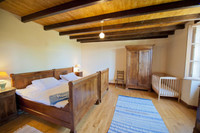 Maison à vendre à Salles-Lavalette, Charente - 349.800 € - photo 10