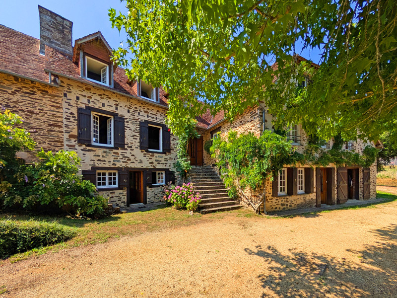 French property for sale in Payzac, Dordogne - €447,000 - photo 1