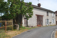 Maison à vendre à Plaisance, Vienne - 66.600 € - photo 1