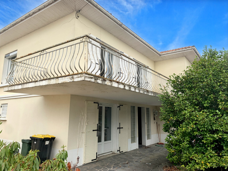 Propriété à vendre à Pineuilh, Gironde - 180 000 €
