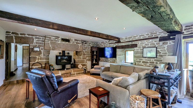 French property for sale in Lignol, Morbihan - €901,000 - photo 6