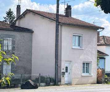 Maison à vendre à Gajoubert, Haute-Vienne, Limousin, avec Leggett Immobilier