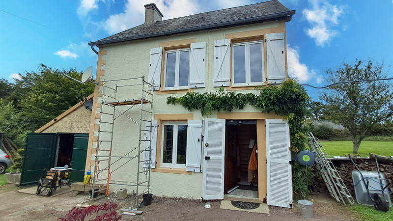Maison à vendre à Tinchebray-Bocage, Orne - 140.500 € - photo 1